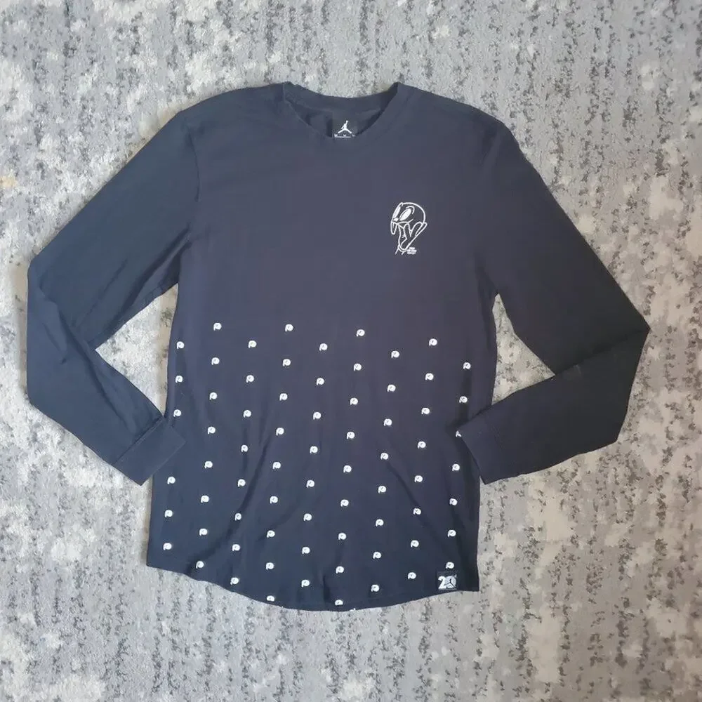 Nike Air Jordan Space Jam Shirt Sz Med Bugs Bunny w/Skull, 20th Anniversary